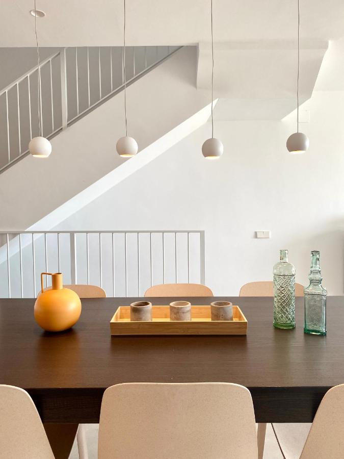 Villa Modern Beachfront Townhouse à El Perelló Extérieur photo