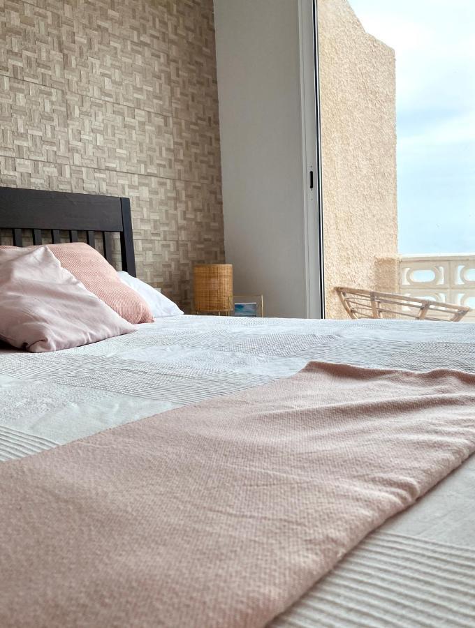 Villa Modern Beachfront Townhouse à El Perelló Extérieur photo